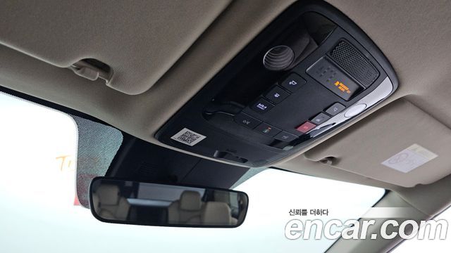 Kia Canival 2023 — photo 29