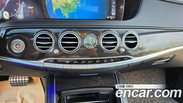 Mercedes-Benz S-Class 2019 — photo 14