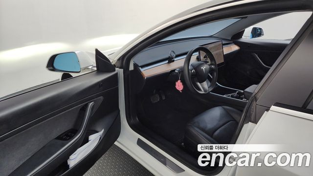 Tesla Model 3 2020 — photo 10