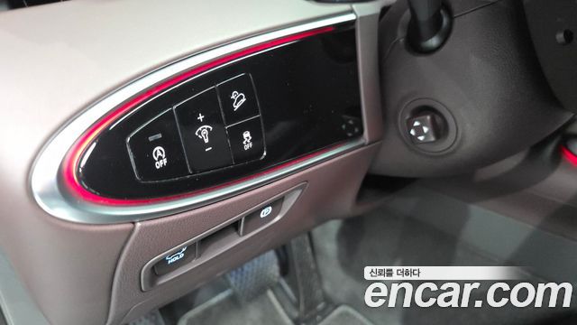 Genesis GV70 2024 — photo 27