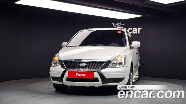 Kia Canival 2013 — photo 3