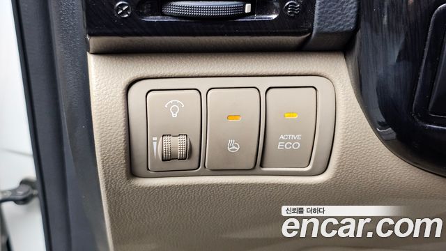 Kia Canival 2013 — photo 18