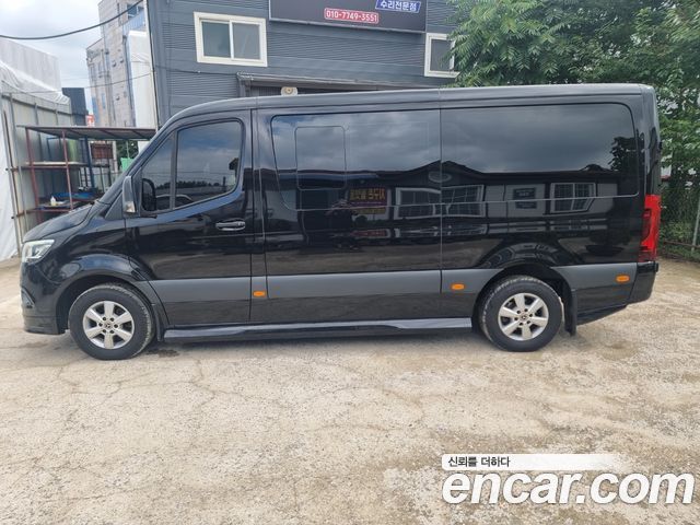 Mercedes-Benz Sprinter 2022 — photo 4