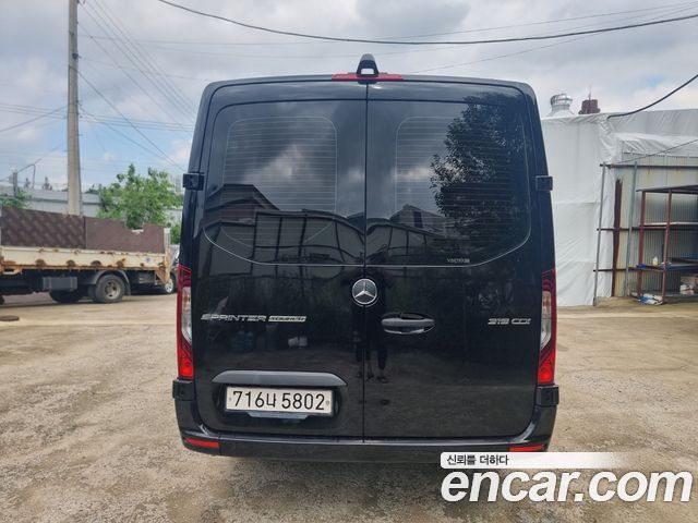 Mercedes-Benz Sprinter 2022 — photo 6