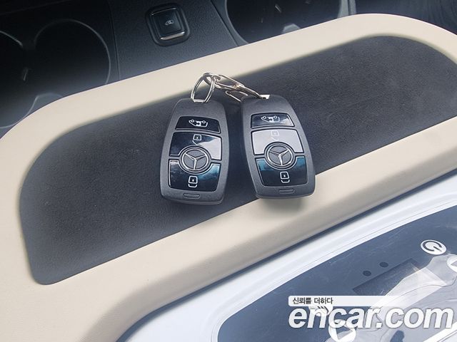 Mercedes-Benz Sprinter 2022 — photo 16