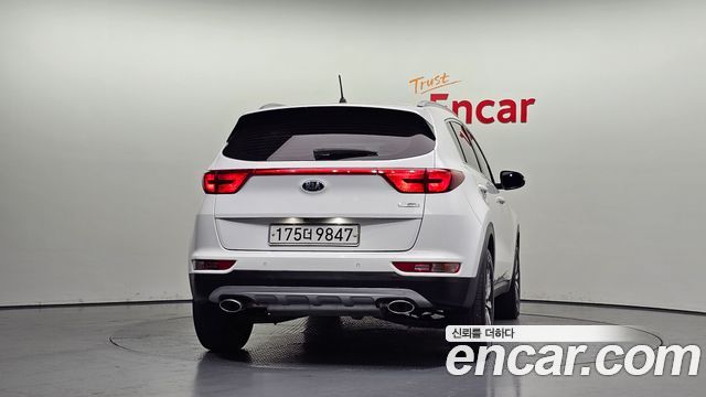 Kia Sportage 2016 — photo 4