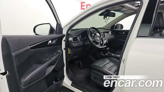 Kia Sorento 2015 — photo 13