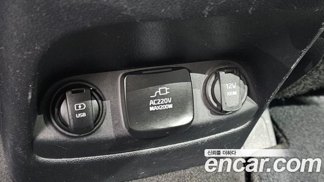 Kia Sorento 2015 — photo 32