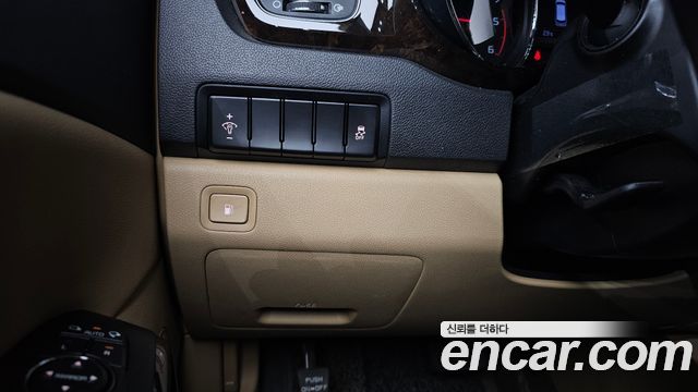 Kia Canival 2019 — photo 30
