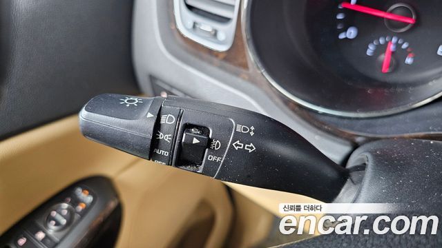 Kia Canival 2019 — photo 34