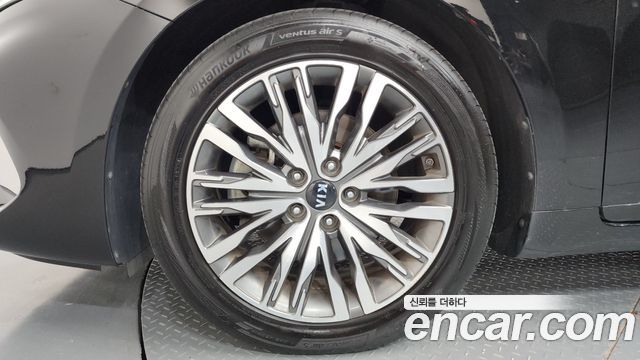 Kia K7 2020 — photo 5