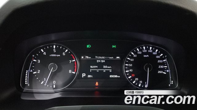 Kia K7 2020 — photo 11