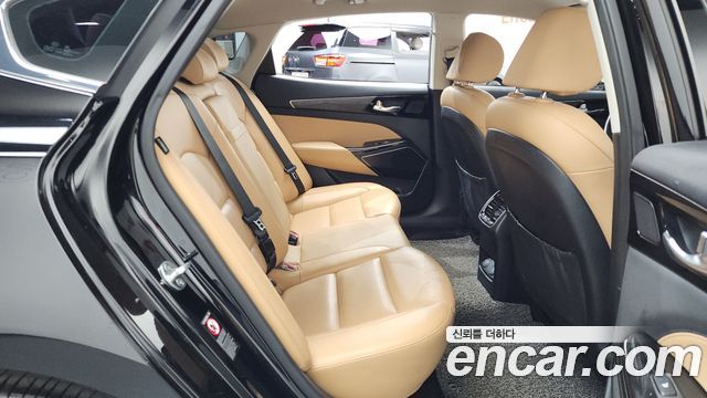 Kia K7 2020 — photo 17