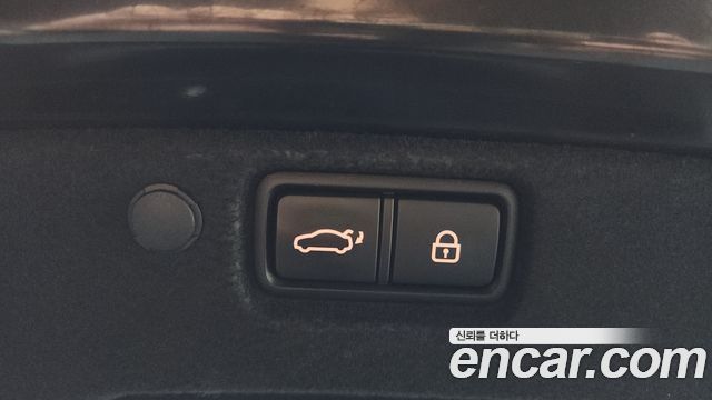 Kia K7 2020 — photo 24