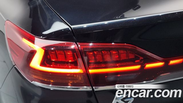 Kia K7 2020 — photo 9