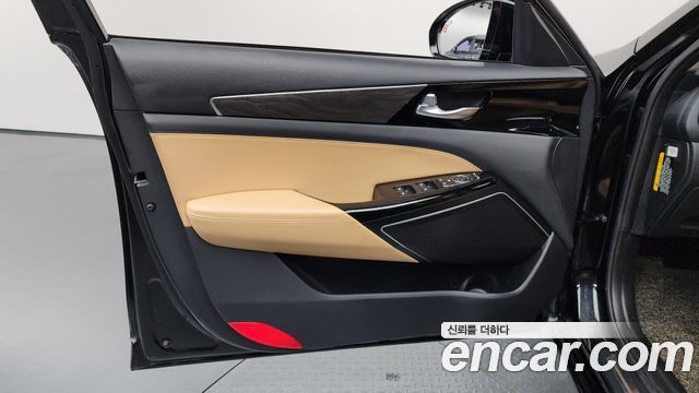 Kia K7 2020 — photo 14