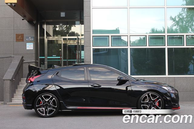 Hyundai Veloster 2021 — photo 4