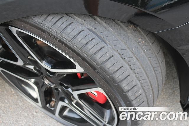Hyundai Veloster 2021 — photo 18