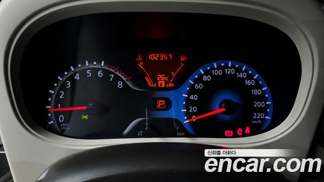Nissan Cube 2014 — photo 8