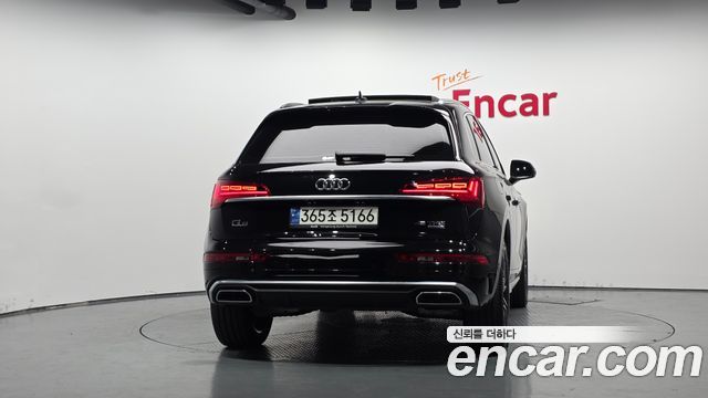 Audi Q5 2024 — photo 4