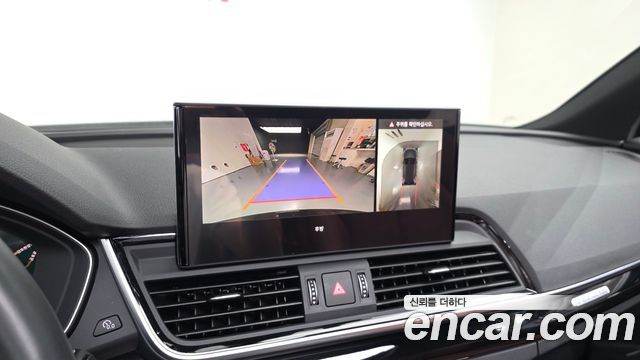 Audi Q5 2024 — photo 20