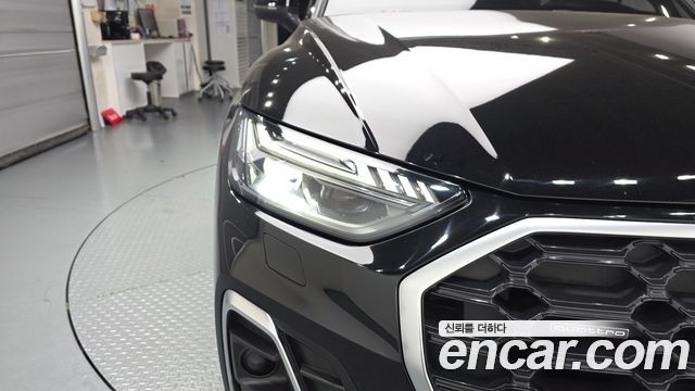 Audi Q5 2024 — photo 8