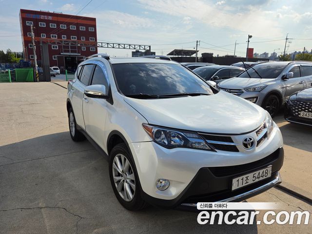 Toyota RAV4 2015 — photo 2