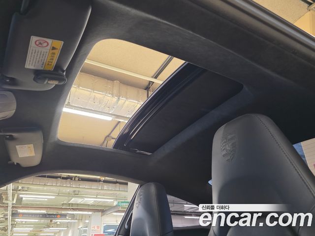 Porsche 911 2015 — photo 17