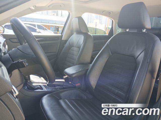 Volkswagen Passat 2014 — photo 13