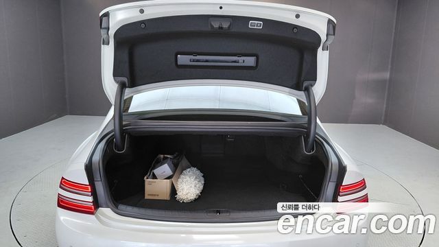 Genesis G80 2024 — photo 25