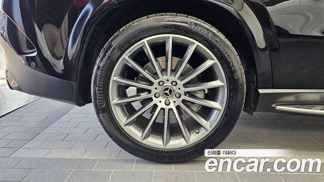 Mercedes-Benz GLE-Class 2023 — photo 5