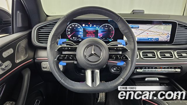 Mercedes-Benz GLE-Class 2023 — photo 13