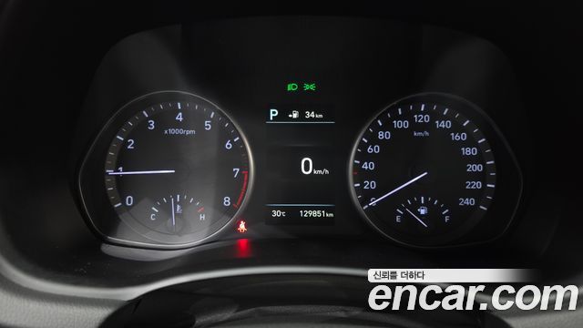 Hyundai i30 2019 — photo 11
