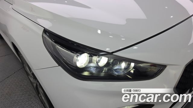 Hyundai i30 2019 — photo 8