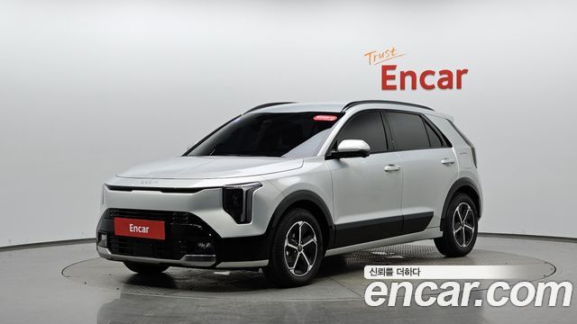 Kia Niro 2027 — photo 32