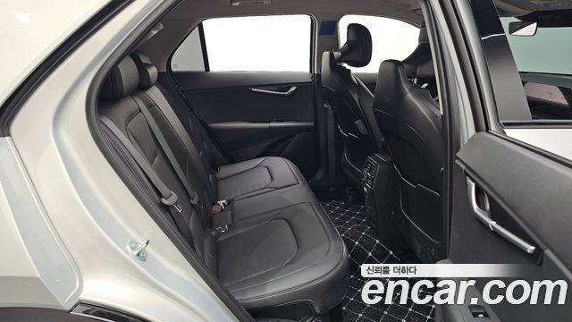 Kia Niro 2027 — photo 18