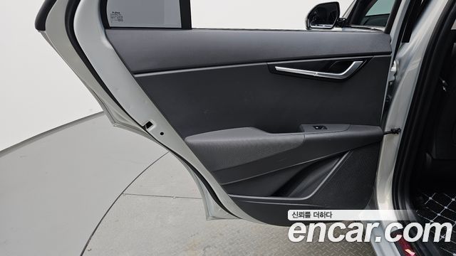 Kia Niro 2027 — photo 15