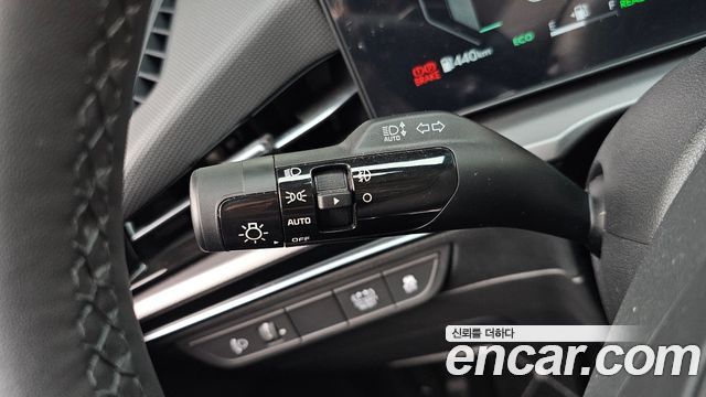 Kia Niro 2027 — photo 28