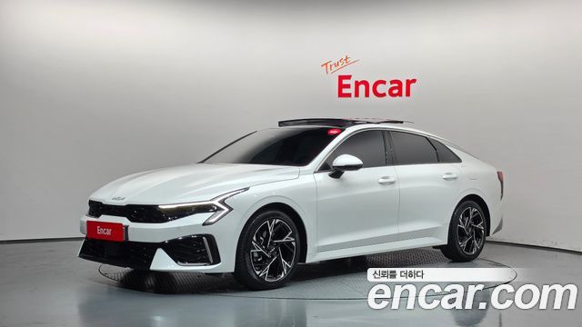 Kia K5 2024 — photo 1