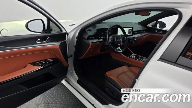 Kia K5 2024 — photo 13