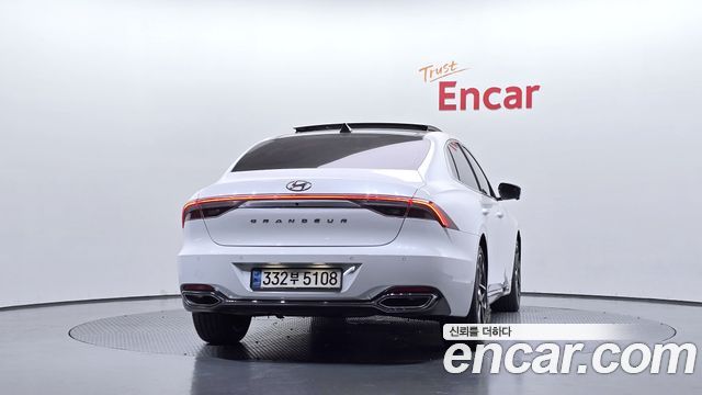 Hyundai Grandeur 2022 — photo 4