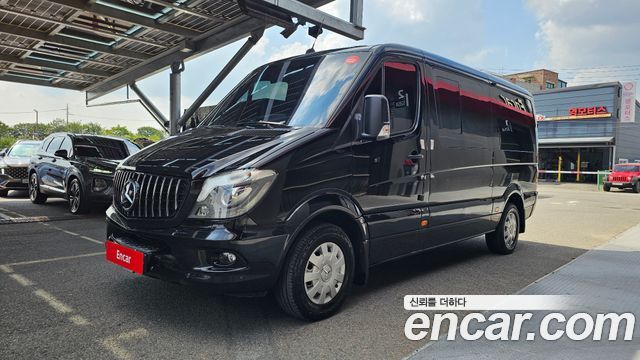 Mercedes-Benz Sprinter 2018 — photo 1