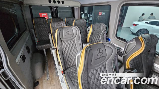 Mercedes-Benz Sprinter 2018 — photo 17