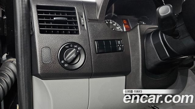 Mercedes-Benz Sprinter 2018 — photo 26