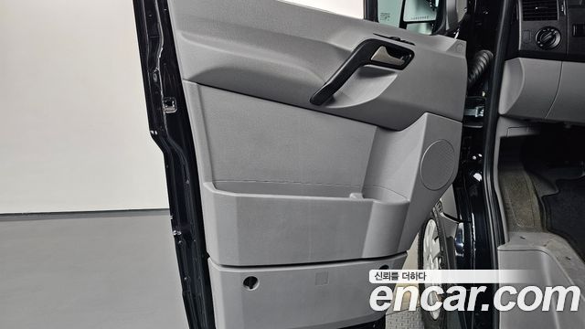 Mercedes-Benz Sprinter 2018 — photo 14