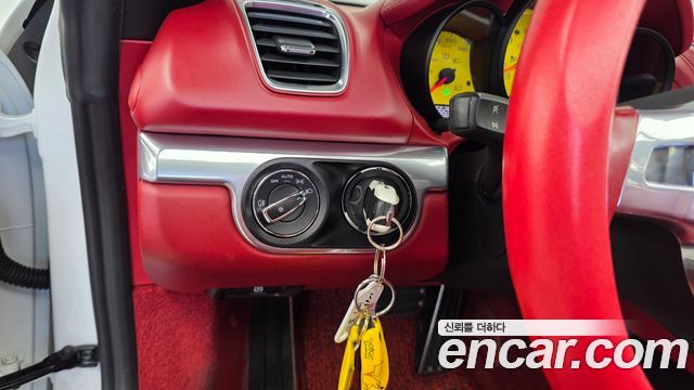 Porsche Boxster 2015 — photo 16