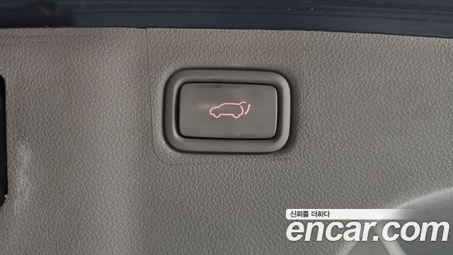Kia Canival 2016 — photo 30