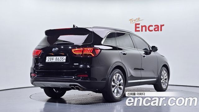 Kia Sorento 2018 — photo 2