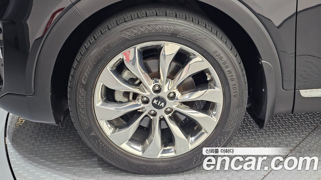 Kia Sorento 2018 — photo 5