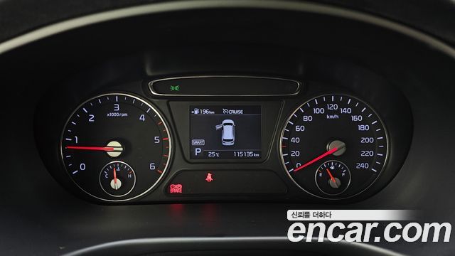 Kia Sorento 2018 — photo 11